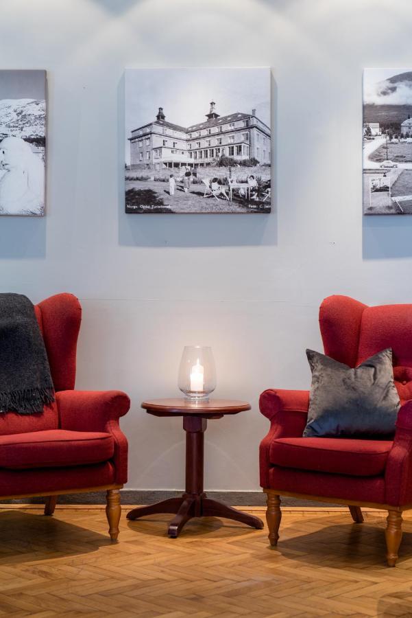 Oppdal Turisthotell エクステリア 写真