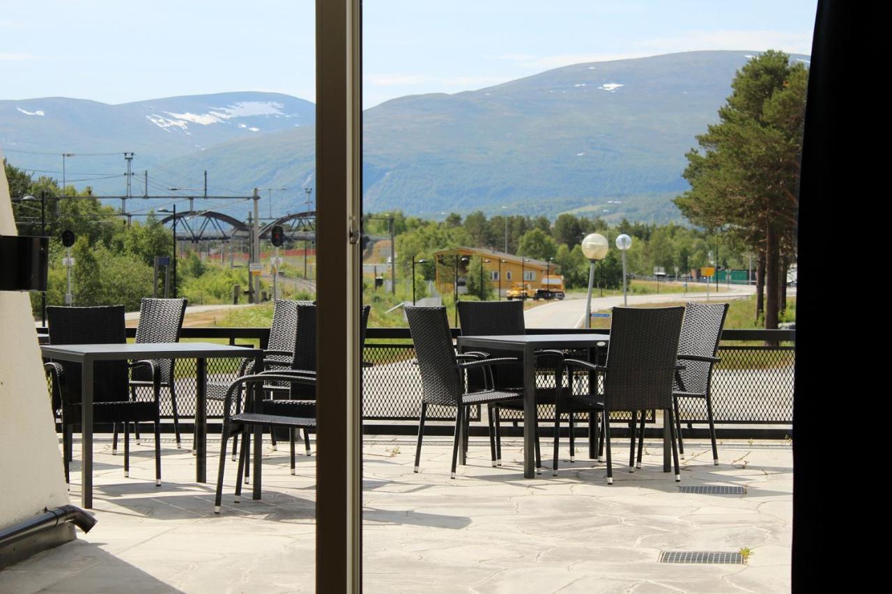 Oppdal Turisthotell エクステリア 写真